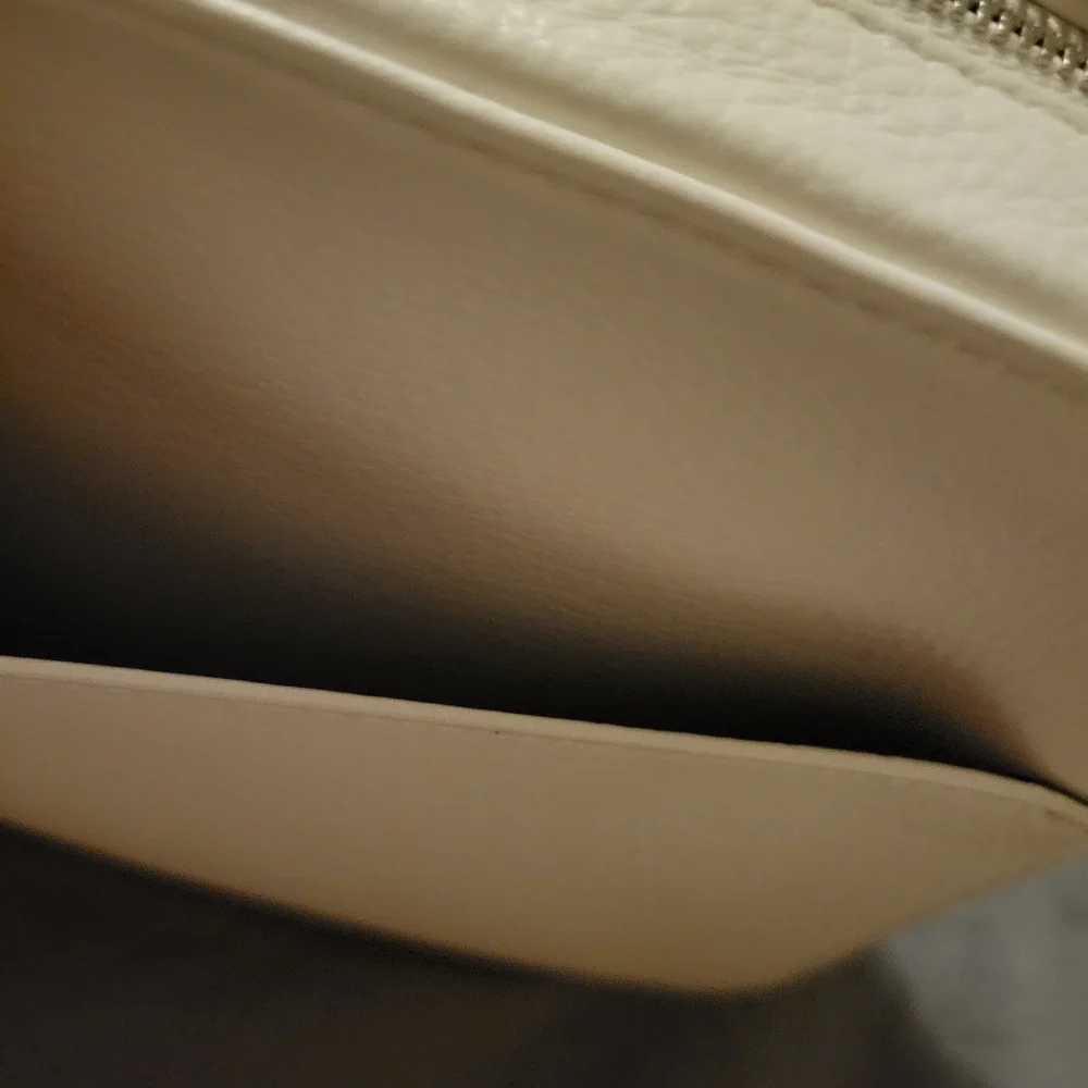 Authentic Balenciaga crossbody - Picture 5 of 7